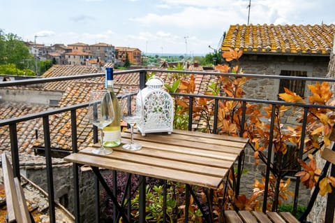 Balcony/Terrace, City view, Drinks, Alcoholic drinks