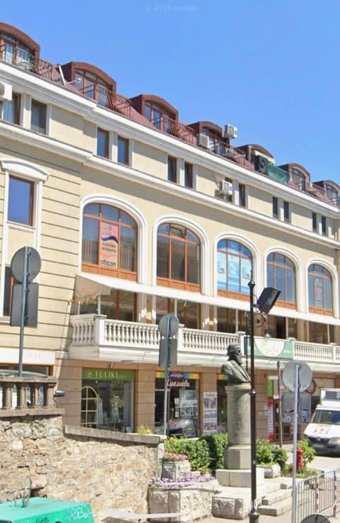 Victoria Hotel Rooms & Victoria Apartment Veliko Tarnovo Apartment in Veliko Tarnovo