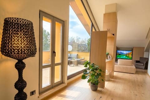TV and multimedia, Living room