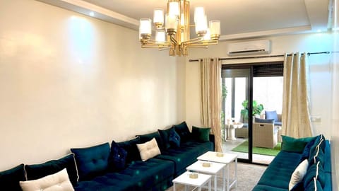 Living room, Seating area, air conditioner