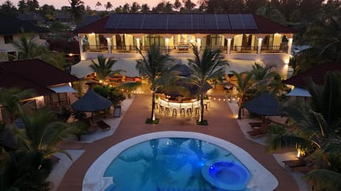 Night, Garden, Garden view, Pool view