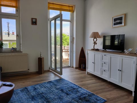 Balcony/Terrace, Living room