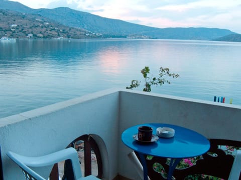 View (from property/room), Balcony/Terrace