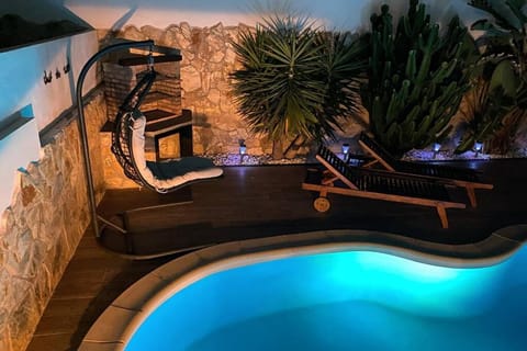 Pool view, Swimming pool