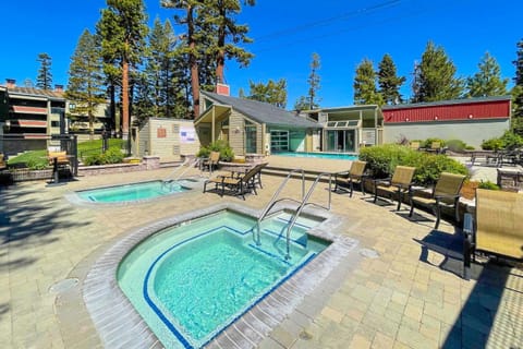 Condos 1849 #102 Apartment in Mammoth Lakes