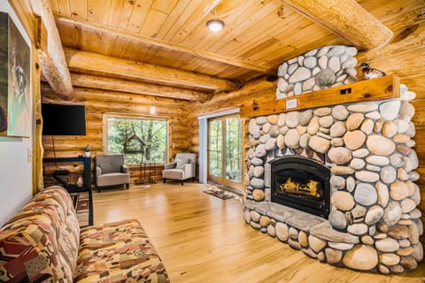 River's Bend House in Michigan