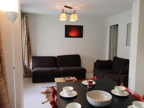 Charmant appartement Avoriaz, 3 chambres, terrasse, casier à skis - FR-1-633-8 Apartment in Avoriaz