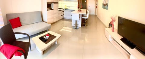 TV and multimedia, Living room