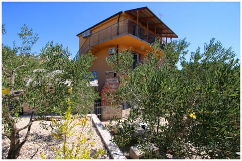 Primosten Apartments Apartment in Šibenik-Knin County, Croatia