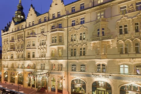 Facade/entrance, Facade/entrance, Night
