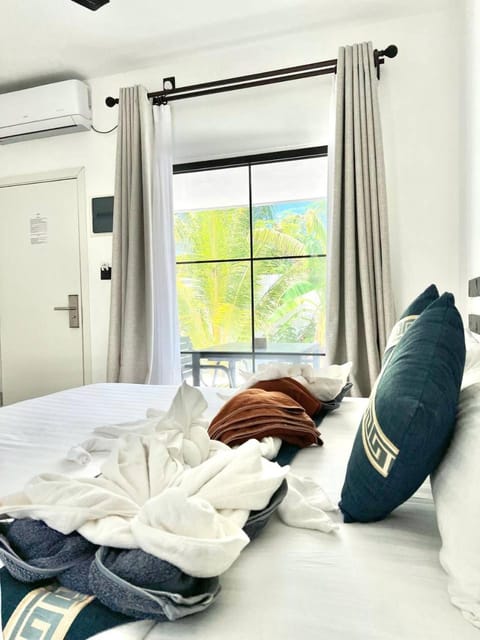 Bed, Decorative detail, Garden view