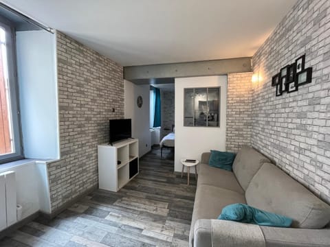 Le Loft - studio centre ville tout équipé Apartment in Bourges