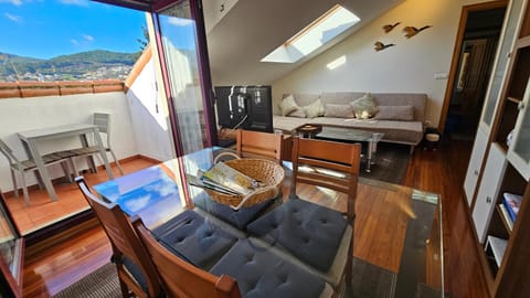 Off site, Balcony/Terrace, Living room, Dining area, Mountain view, locker