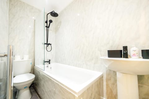 Benoît Apartments Apartment in Prestwich