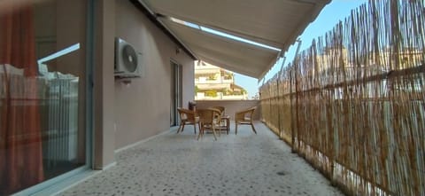 Experience the sweetest nest at Marina Zea Apartment in Pireas