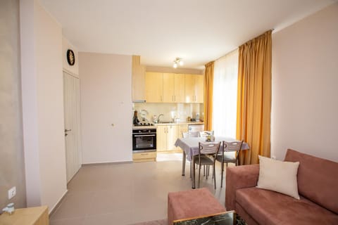 Апартамент Адиз 2 Apartment in Blagoevgrad Province