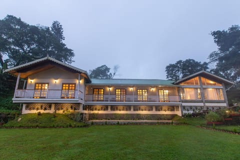Property building, Garden, Garden view