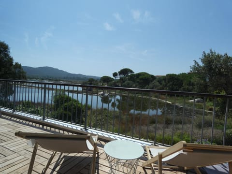 Natural landscape, Lake view
