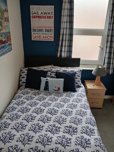 Rowntree Seaview Holiday Flats small double room with no view Vacation rental in Bridlington