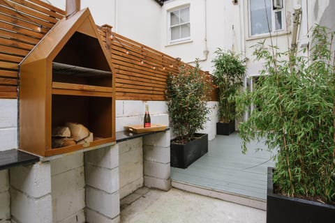 Patio, Garden, Garden view