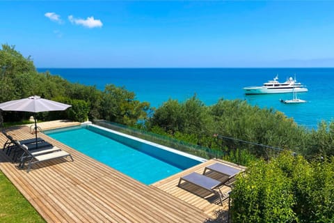 Activities, Pool view, Sea view, Swimming pool, sunbed