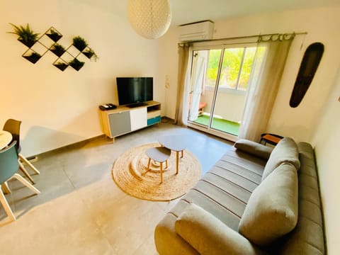 Communal lounge/ TV room, Seating area