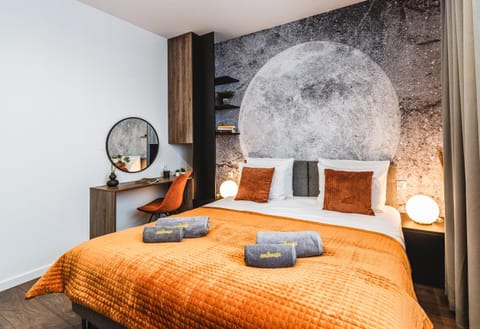 Bed, Bedroom