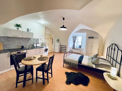 Kitchen or kitchenette, Living room, Dining area, Bedroom