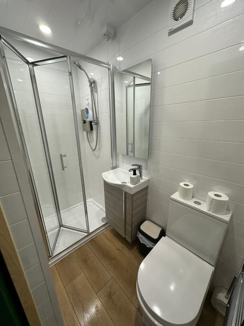 The Secret Garden - Hot Tub North Coast Stay Campground/ 
RV Resort in Northern Ireland