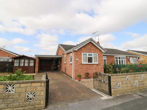 The Corner Bungalow House in Driffield