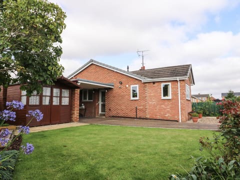 The Corner Bungalow House in Driffield