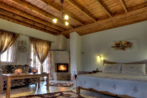 Shower, Bathroom, Coffee/tea facilities, Balcony/Terrace, Balcony/Terrace, Kitchen or kitchenette, Living room, Photo of the whole room, Mountain view, Street view