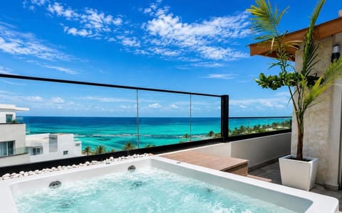 Hot Tub, Open Air Bath