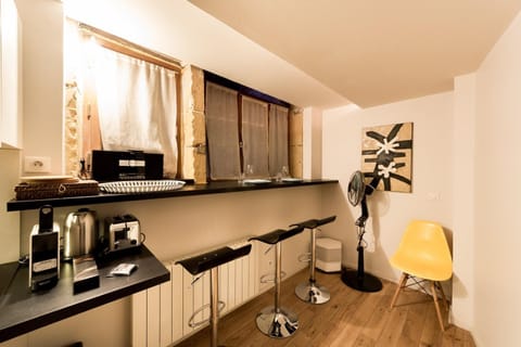All in Lyon | Suite de charme - cœur du Vieux Lyon Apartment in Lyon