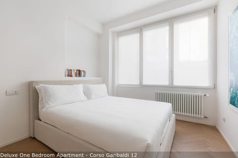 Bed, Photo of the whole room, Bedroom, internet