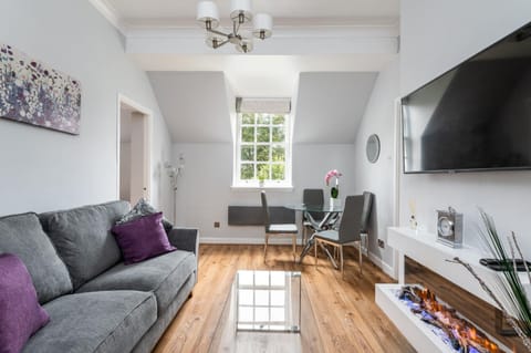 TV and multimedia, Living room, Other, Seating area