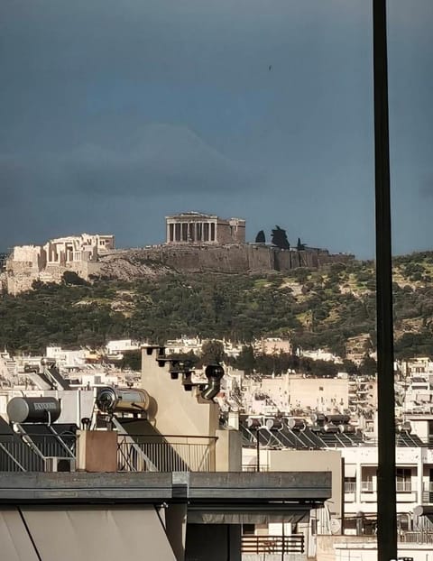 It is a pleasant, modern, functional house! Apartment in Pireas