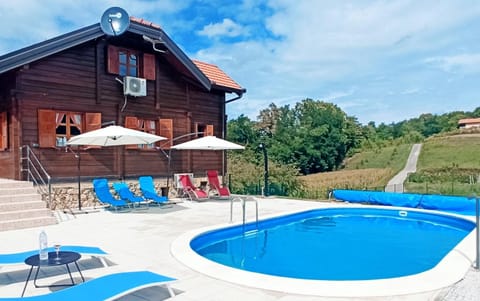 Property building, Natural landscape, Swimming pool