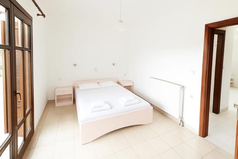 Captain Michalis Apartments - 750m from Kalamaki Beach Apartment in Crete