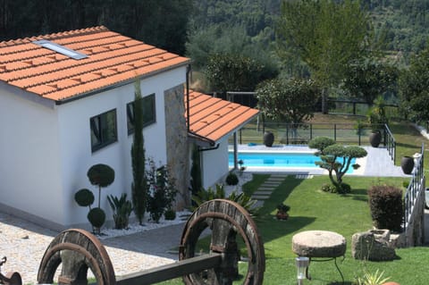Property building, Garden, Swimming pool