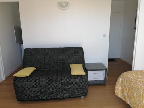 Studio zen avec parking Apartment in Orléans