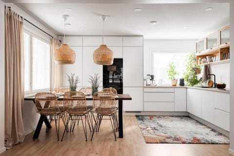 Villa Metsämarkku - jacuzzi & sauna House in Finland