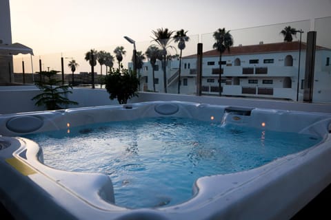 Hot Tub, Sauna, Spa and wellness centre/facilities, Sunrise, Open Air Bath