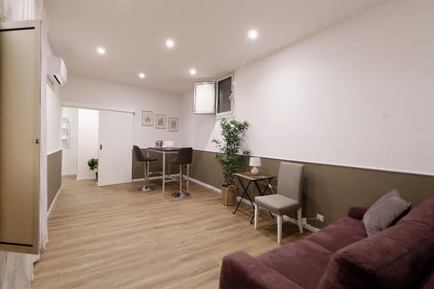 Living room, Business facilities, Seating area