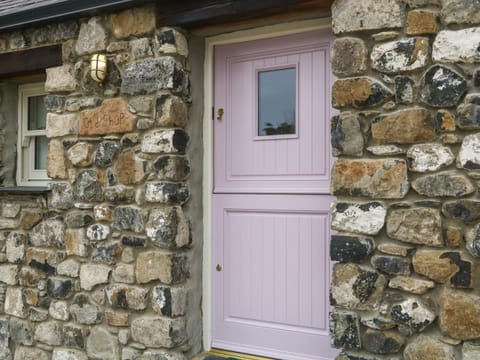 Old Shop Cottage House in County Donegal