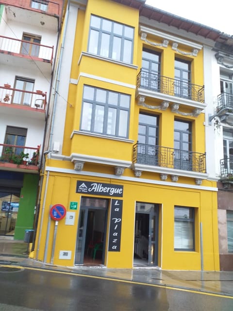 Property building, Facade/entrance