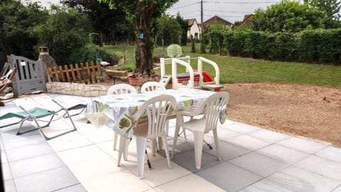 Patio, Garden, Balcony/Terrace