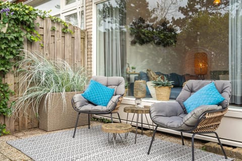 Garden, Balcony/Terrace