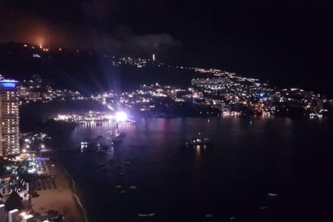 Acapulco María Bonita - Alberca Abierta - A Pie de Playa Apartment in Acapulco