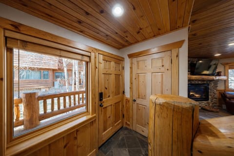 6 A Timberwolf Lodge by SkyRun Park City House in Snyderville